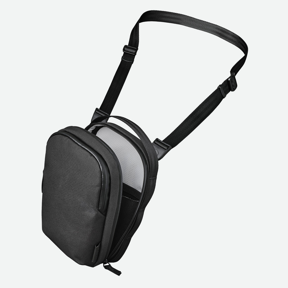 Alpaka Gear Metro Sling V2 Black Axoflux cover photo