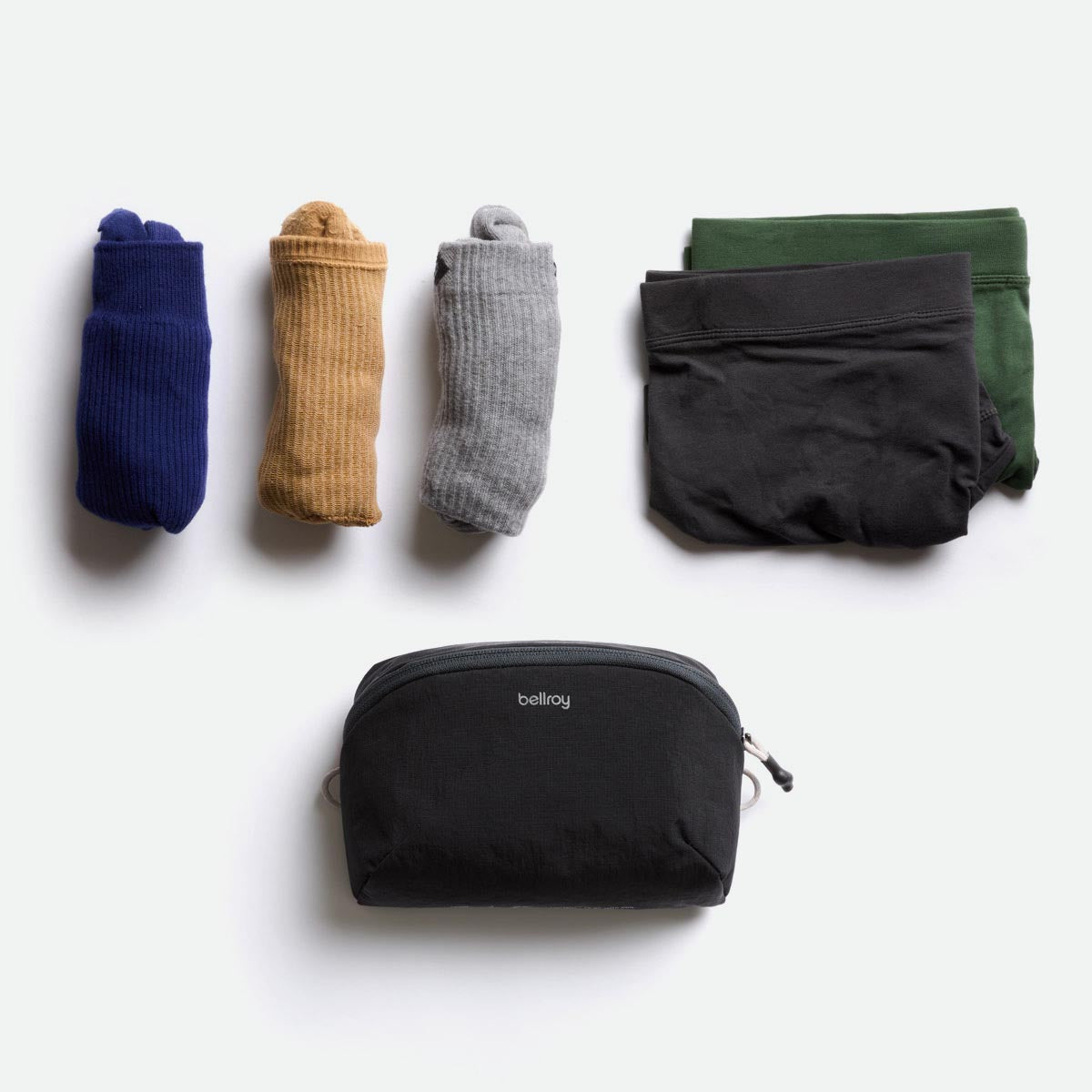 Bellroy Lite Packing Pouch 2L - Black (Leather Free) - Flatlay