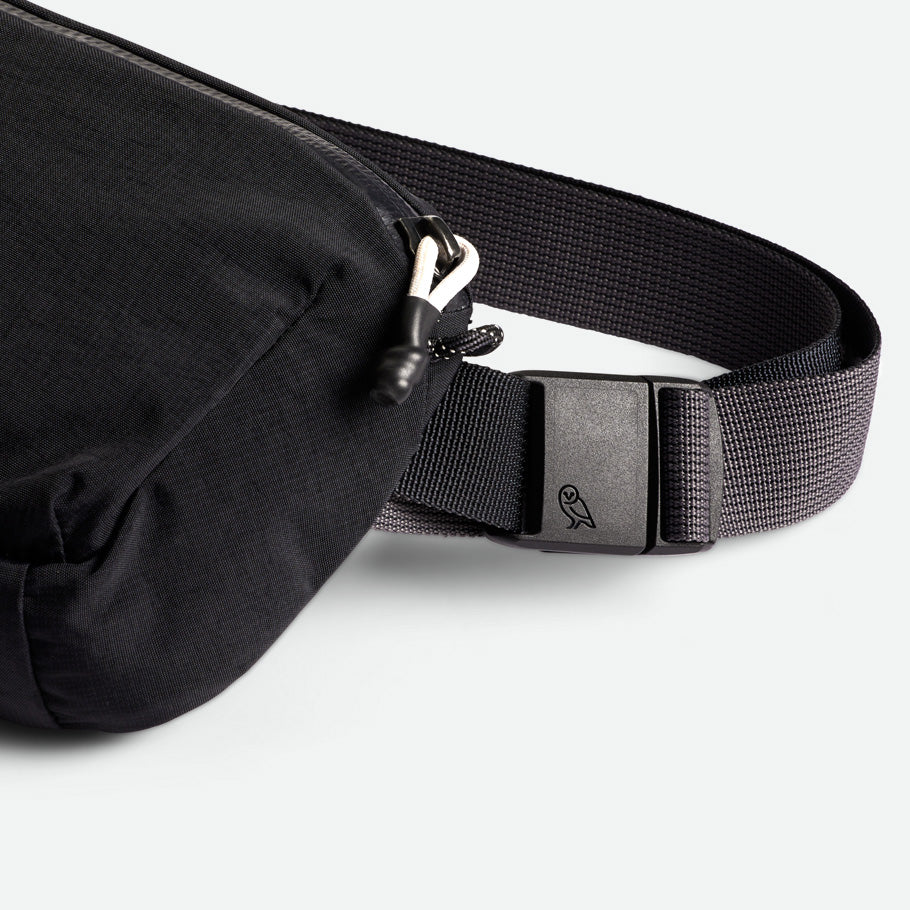 Bellroy Lite Belt Bag Black (Leather Free)