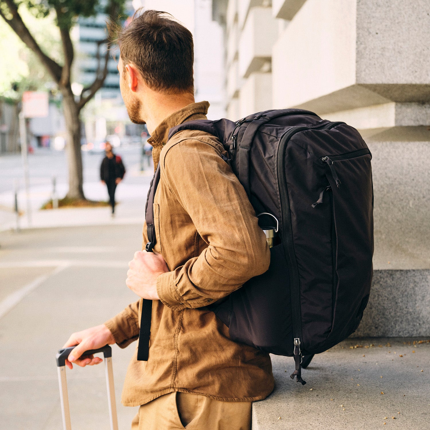 Evergoods Civic Travel Bag 35L Solution Dyed Black livsstilsbillede