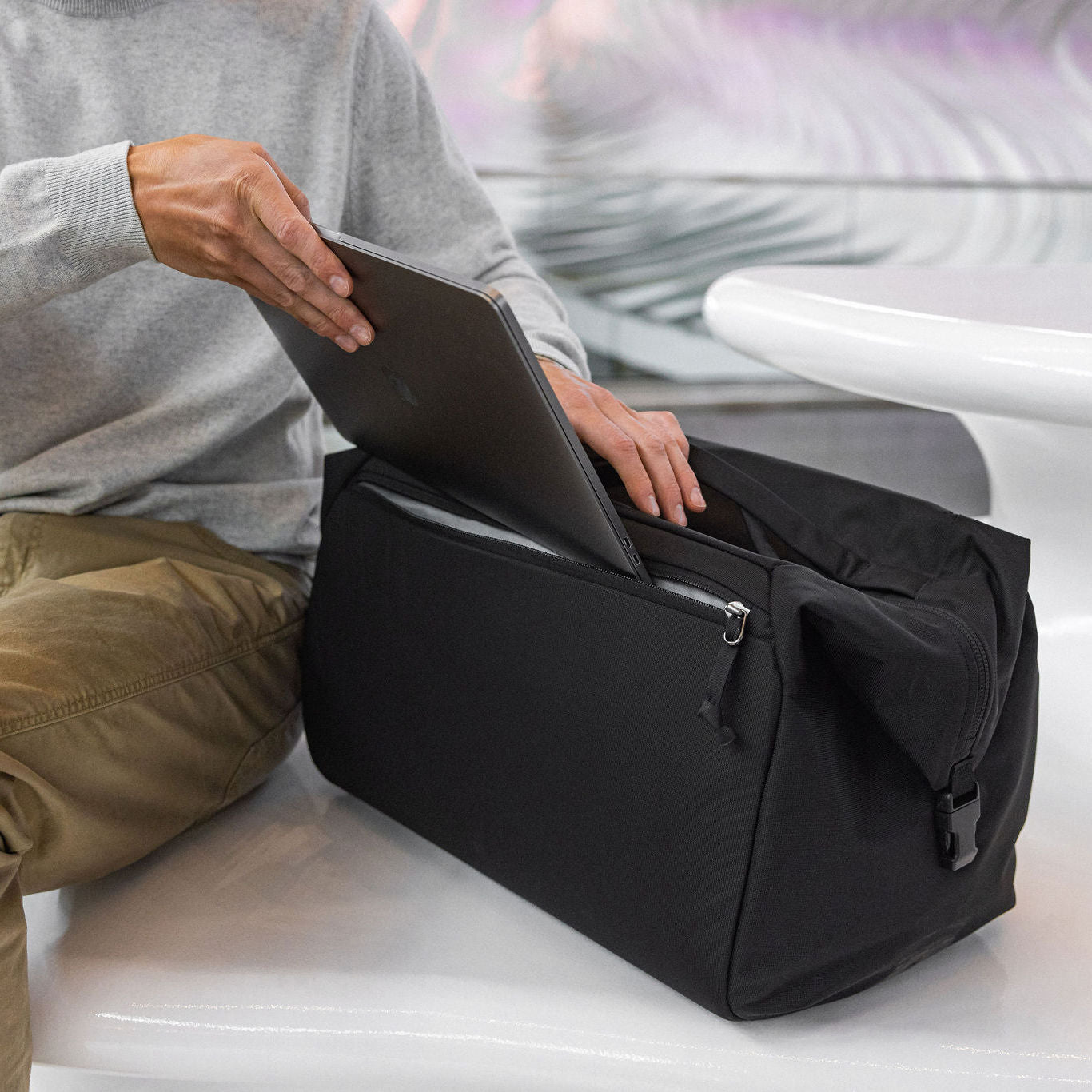 Evergoods Transit Duffel 35L - Solution Dyed Black - Lifestyle