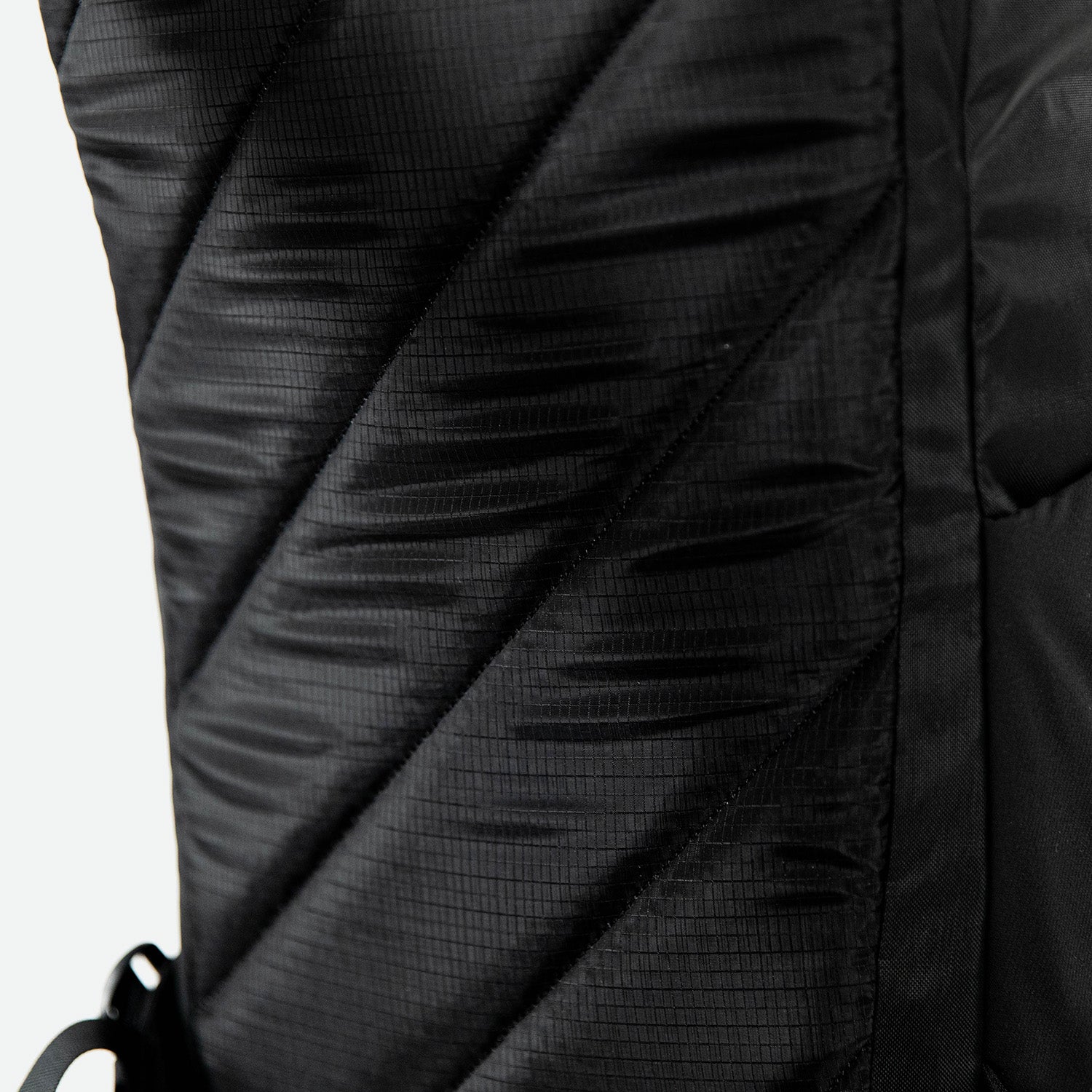 Evergoods Mountain Panel Loader 22L Solution Dyed Black