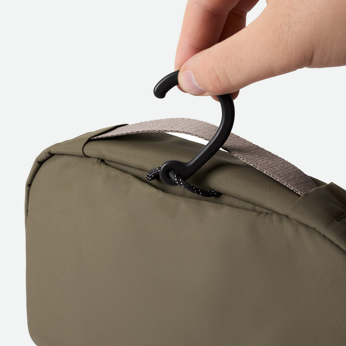 Bellroy Hanging Toiletry Kit - Sea Kelp (Leather Free)